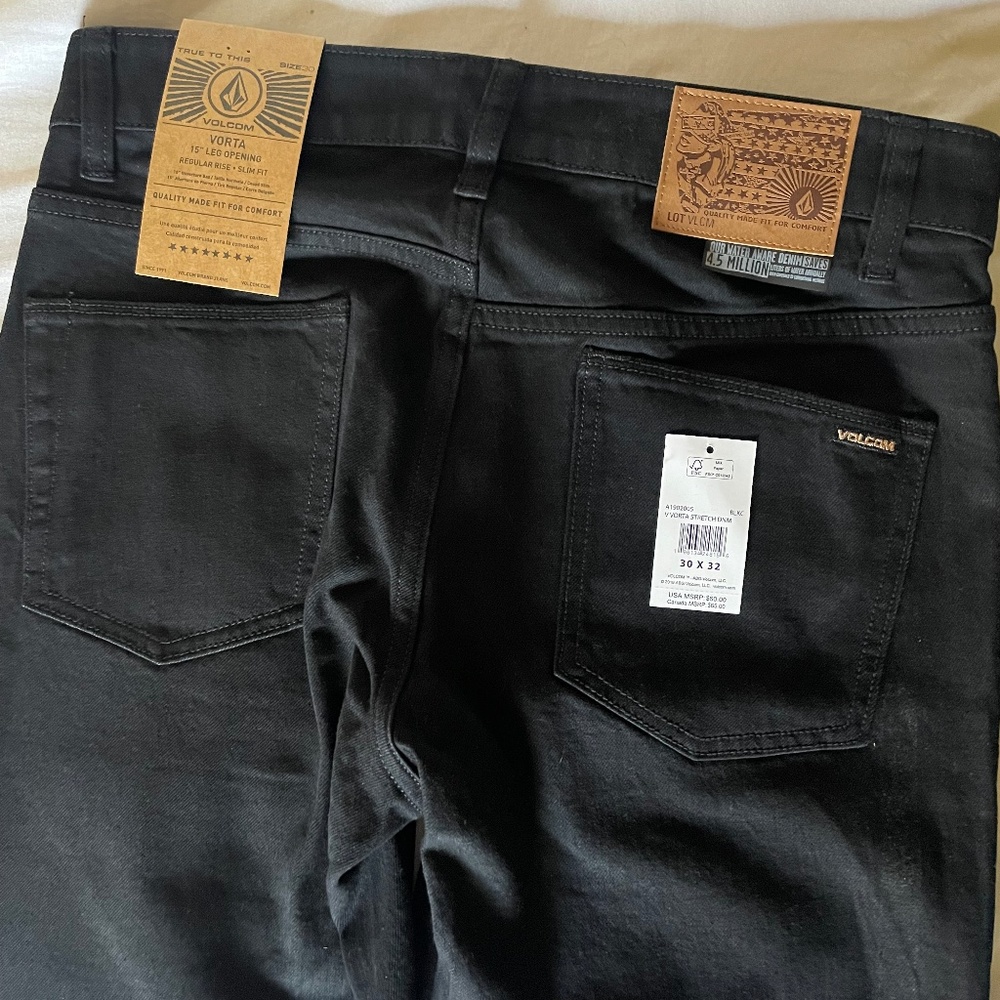 Volcom Vorta slim straight jeans 30x32 black